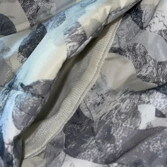 NWOT Gerry Weber Jacket.  Size L (14/16) Gray & Pink Puffer Jacket - Picture 5 of 5